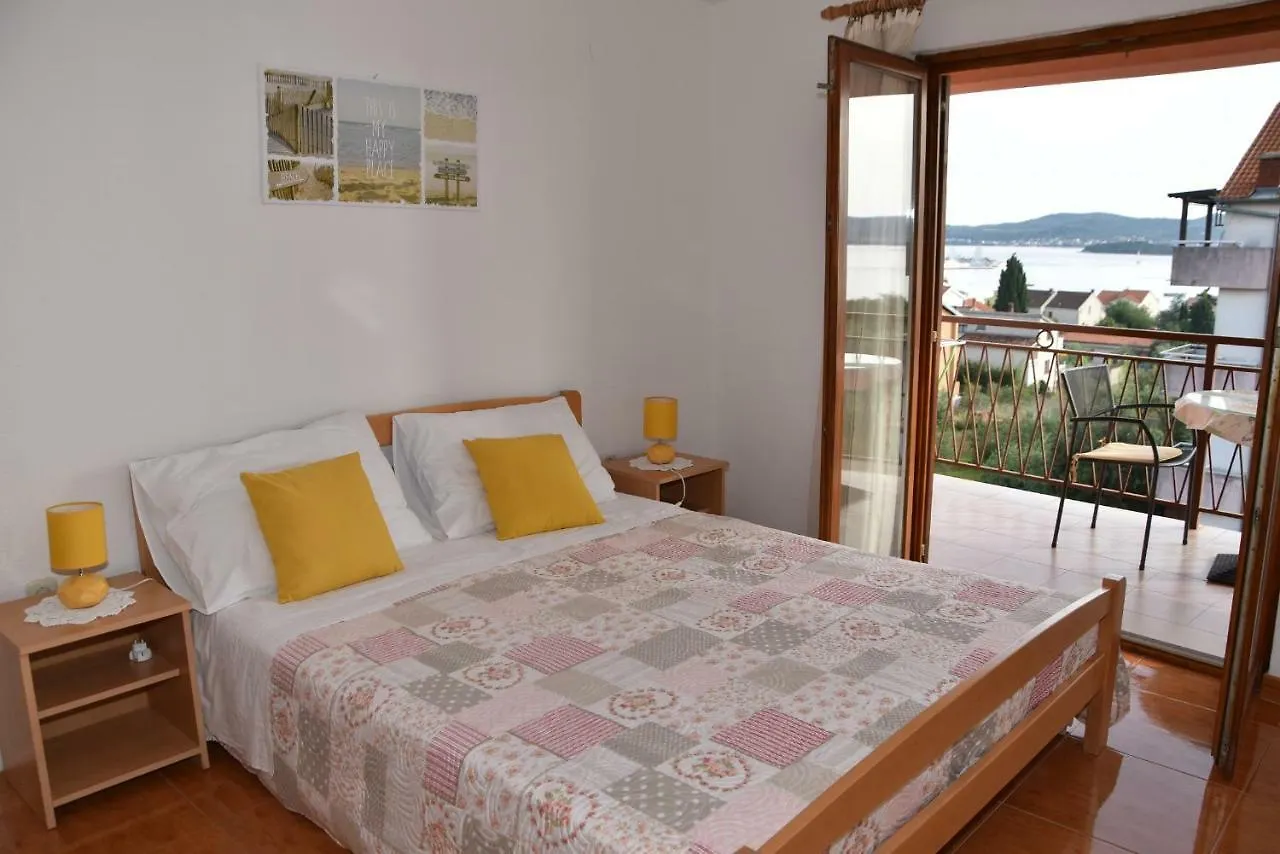 Apartmani Bosana Biograd Na Moru 0*,  Croatia