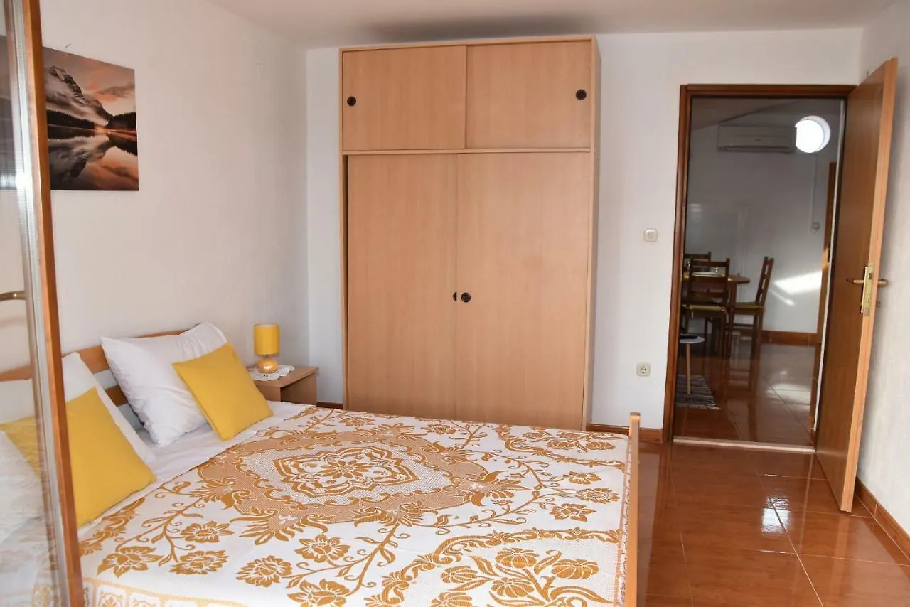 Apartmani Bosana Biograd Na Moru Apartment