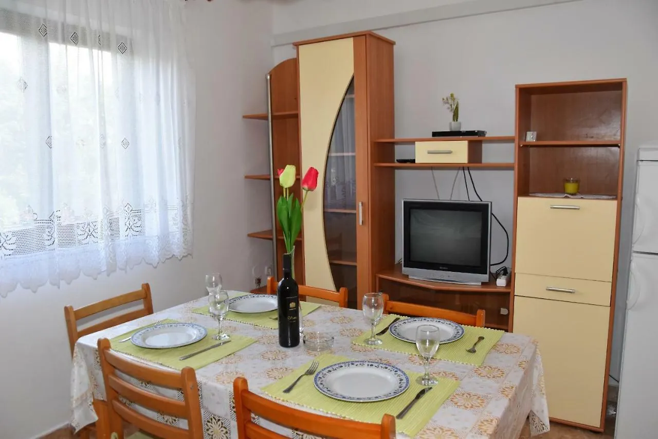 Apartmani Bosana Biograd Na Moru Apartment