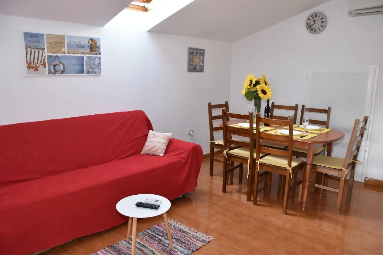 Apartment Apartmani Bosana Biograd Na Moru