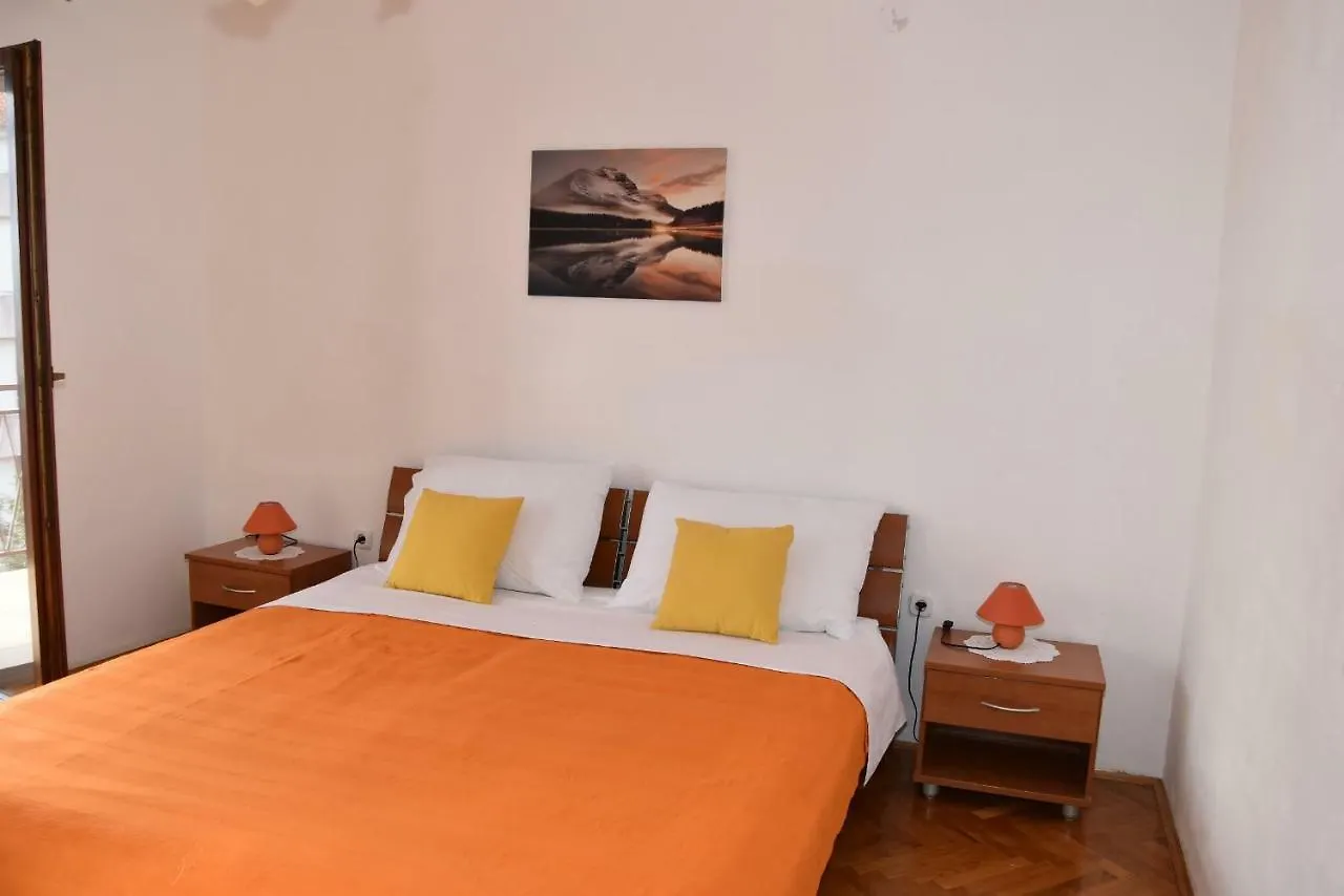 Apartment Apartmani Bosana Biograd Na Moru Croatia