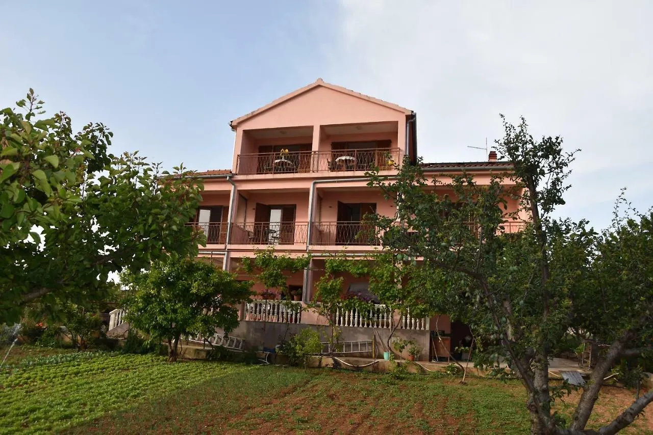 Apartmani Bosana Biograd Na Moru Apartment