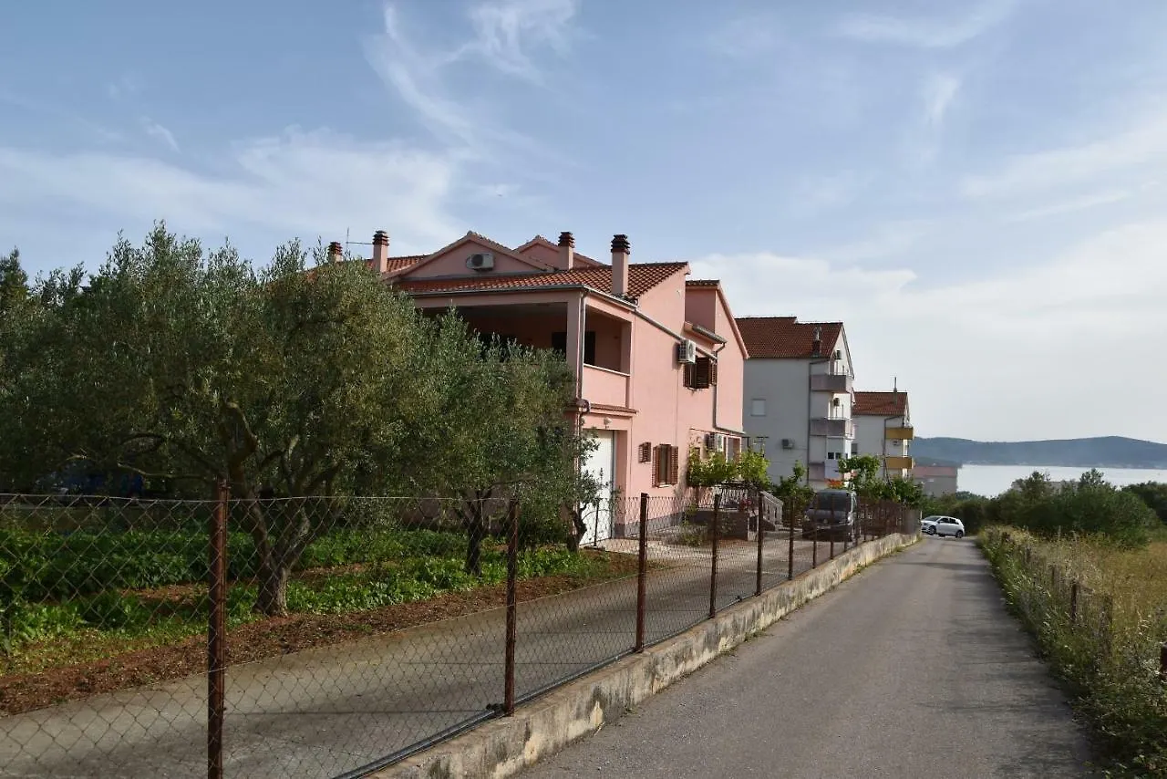Apartmani Bosana Biograd Na Moru 0*,  Croatia
