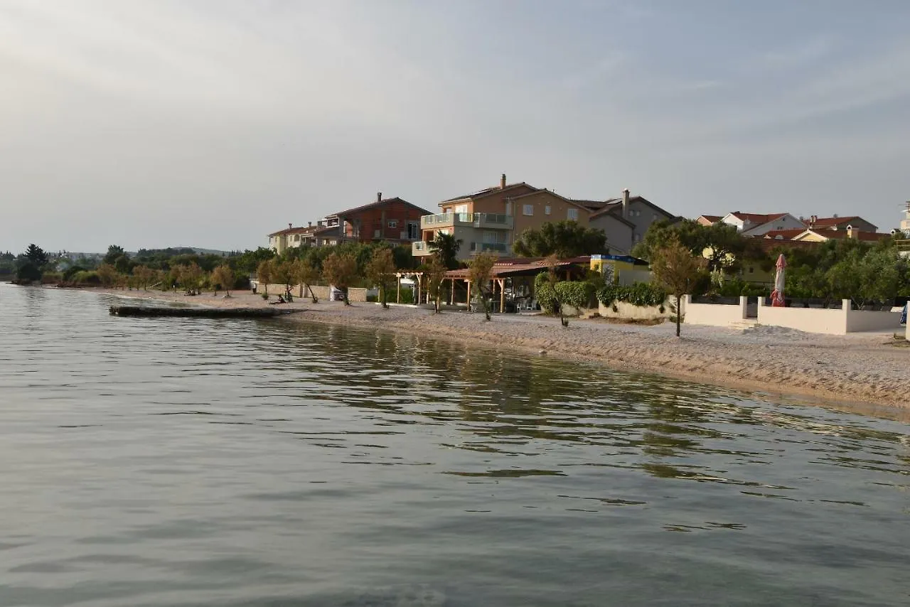 Apartmani Bosana Biograd Na Moru Apartment